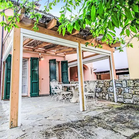 Carlotta By Interhome